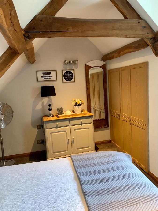 Deri-Down Guest House Abergavenny Exteriér fotografie